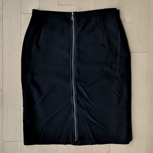 Black zippered pencil skirt